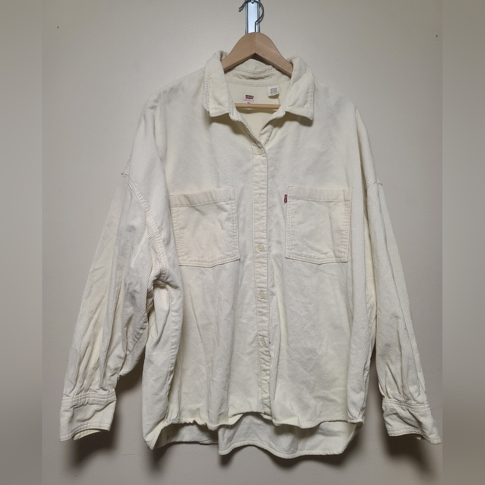 Levi's Corduroy cream shacket size XXL